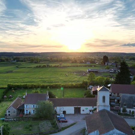 Morvan Sejours Antully Luaran gambar